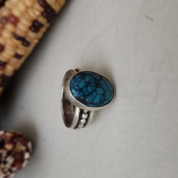Stunning Vintage Native American Navajo Spiderweb Turquoise Ring 💍 🕷 - Picture 5 of 15